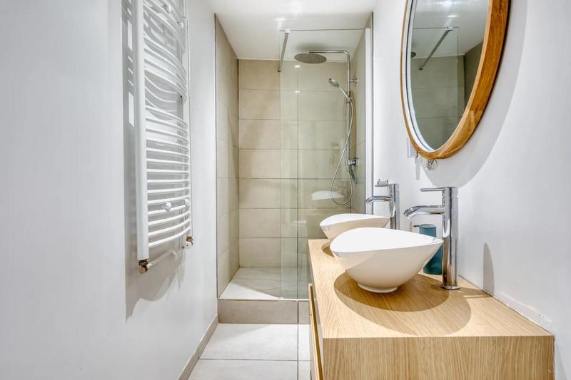 Maison - 81 m² - 5 pièces