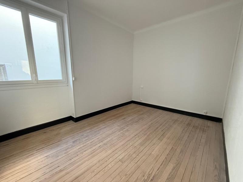 Appartement - 121 m² - 5 pièces