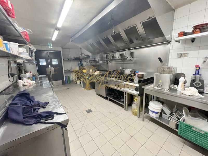 Fonds de commerce - 197 m²