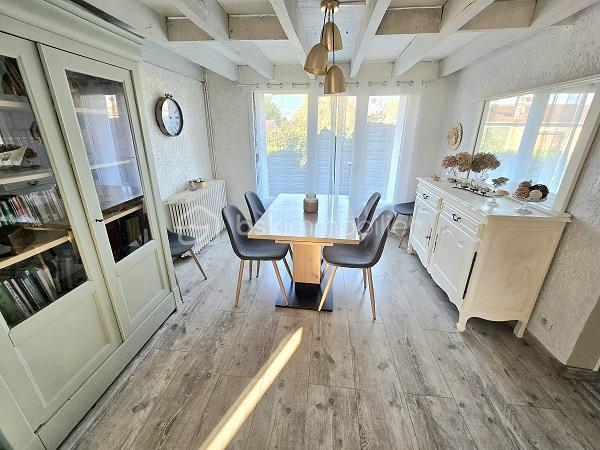 Maison - 120 m² - 6 pièces