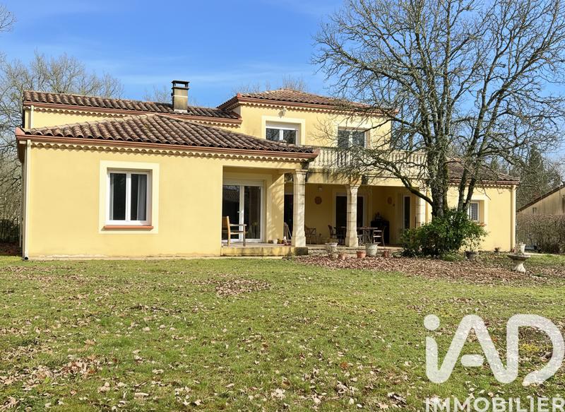 Maison - 168 m² - 5 pièces