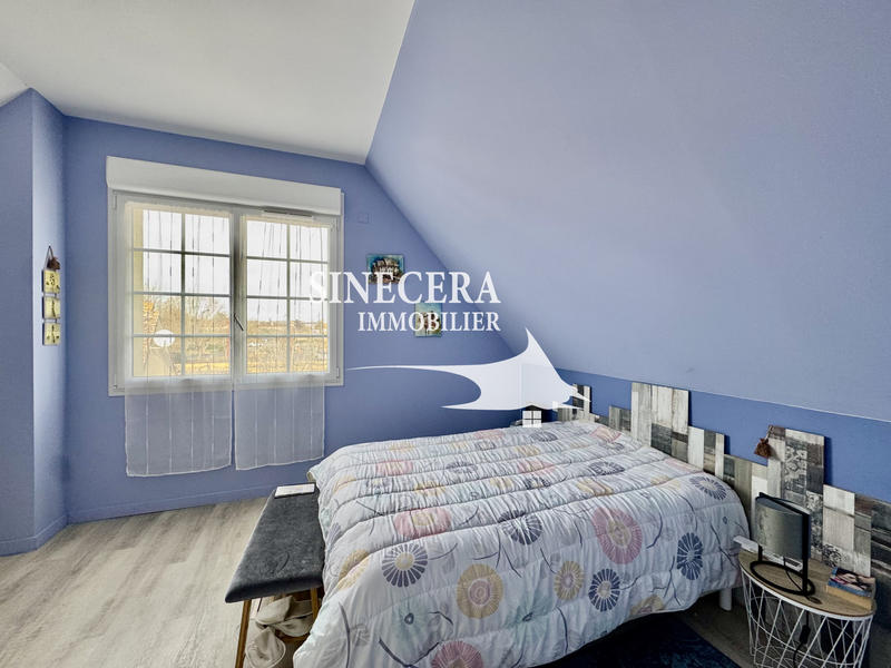 Maison - 180 m² - 7 pièces