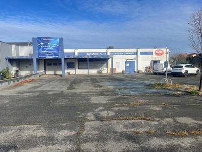 Local commercial - 500 m² - 5 pièces