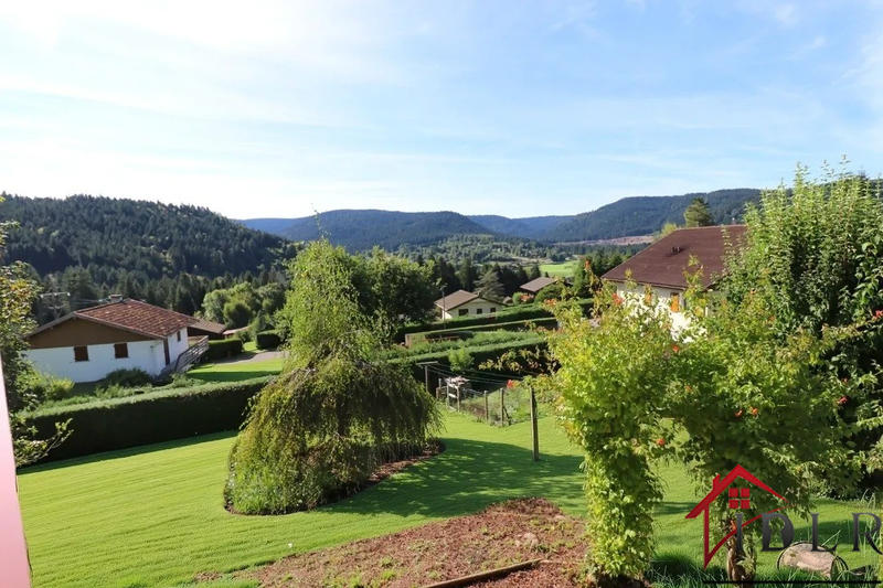 Maison - 110 m² - 6 pièces