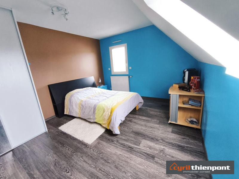 Pavillon - 180 m² - 7 pièces