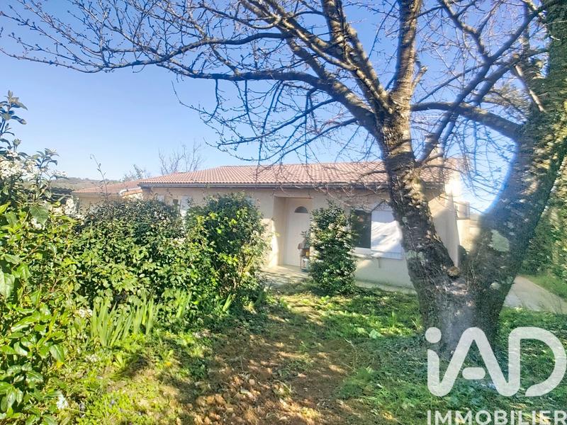 Maison - 90 m² - 5 pièces