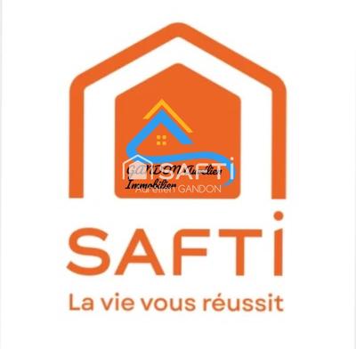 Maison - 138 m² - 5 pièces