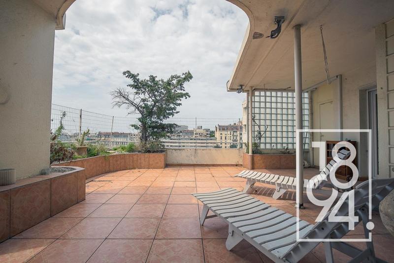 Appartement - 100 m² - 4 pièces