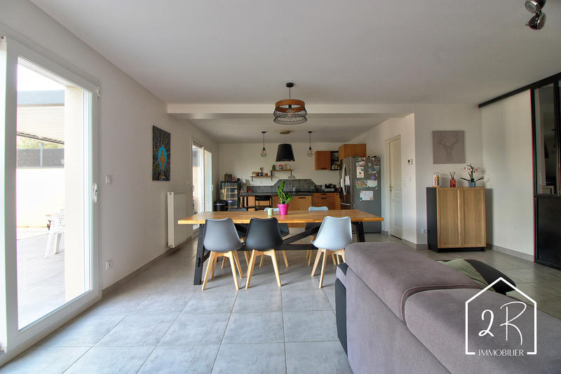 Maison - 100 m² - 5 pièces