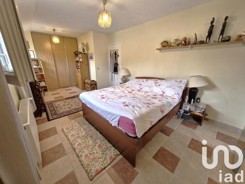 Maison - 184 m² - 9 pièces