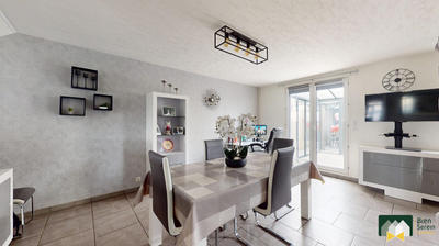 Maison - 87 m² - 5 pièces