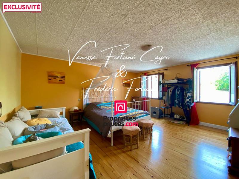 Maison - 200 m² - 4 pièces