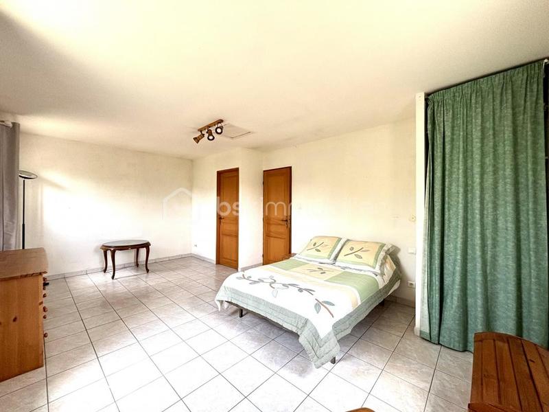 Maison traditionnelle - 150 m² - 5 pièces