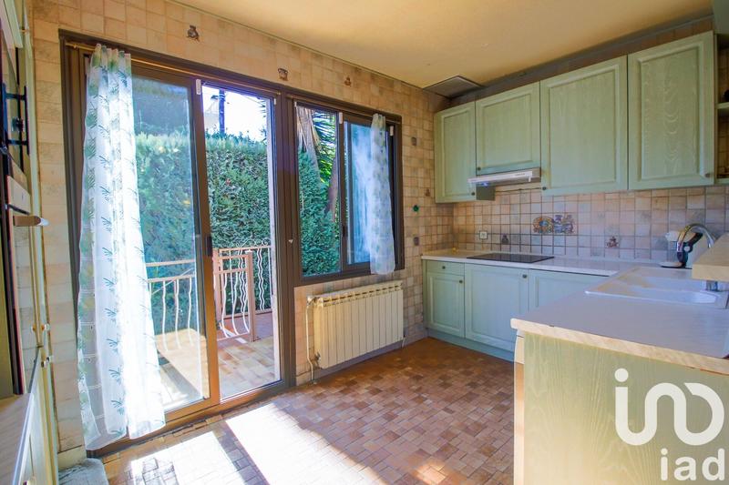 Maison - 166 m² - 6 pièces