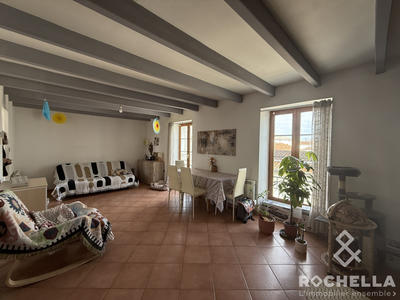 Maison ancienne - 183 m² - 8 pièces