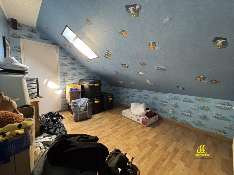 Maison - 135 m² - 8 pièces