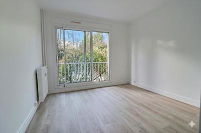 Appartement - 106 m² - 4 pièces