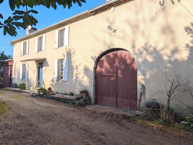 Maison en pierre - 268 m² - 7 pièces