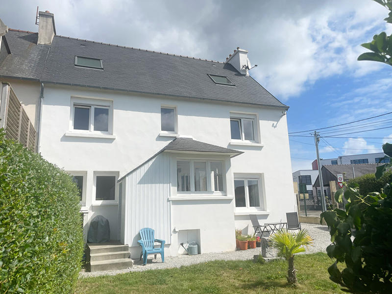 Maison - 128 m² - 7 pièces