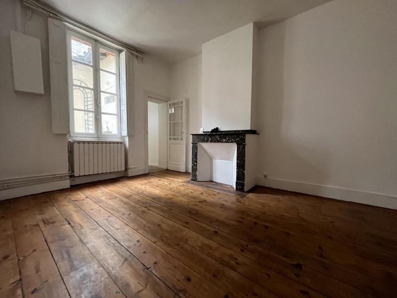 Appartement - 88 m² - 4 pièces