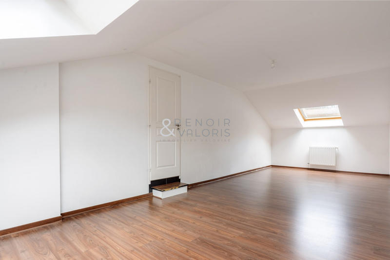 Maison - 147 m² - 6 pièces