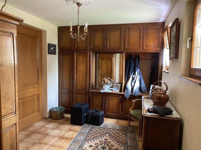 Maison traditionnelle - 192 m² - 6 pièces