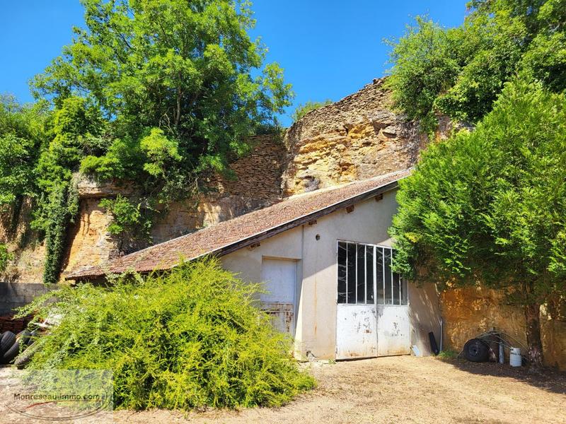 Propriété - 315 m² - 14 pièces