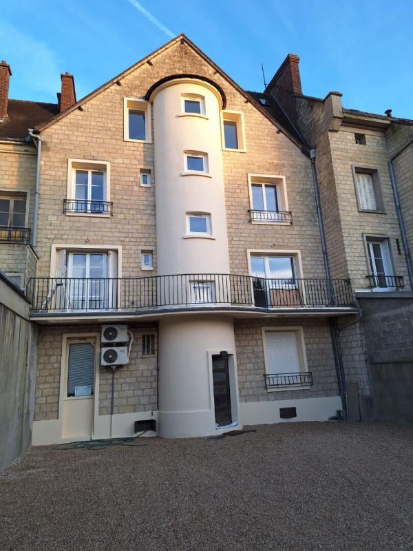 Appartement - 70 m² - 2 pièces