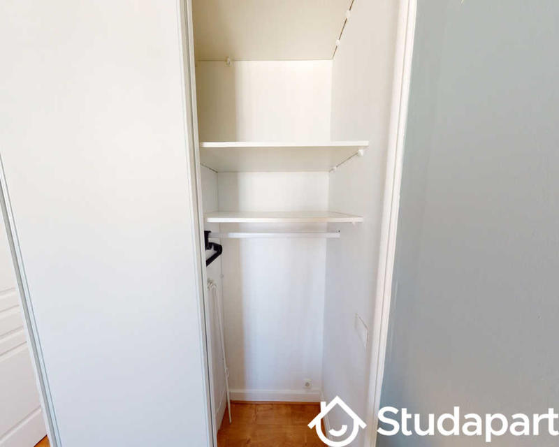 Chambre - 40 m² - 1 pièce