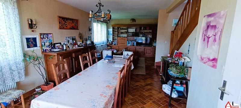 Maison - 103 m² - 5 pièces