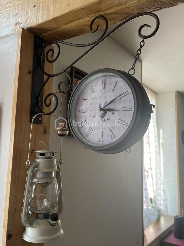 Maison - 203 m² - 6 pièces