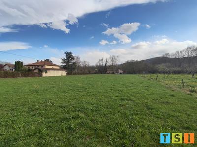Terrain - 3 681 m²