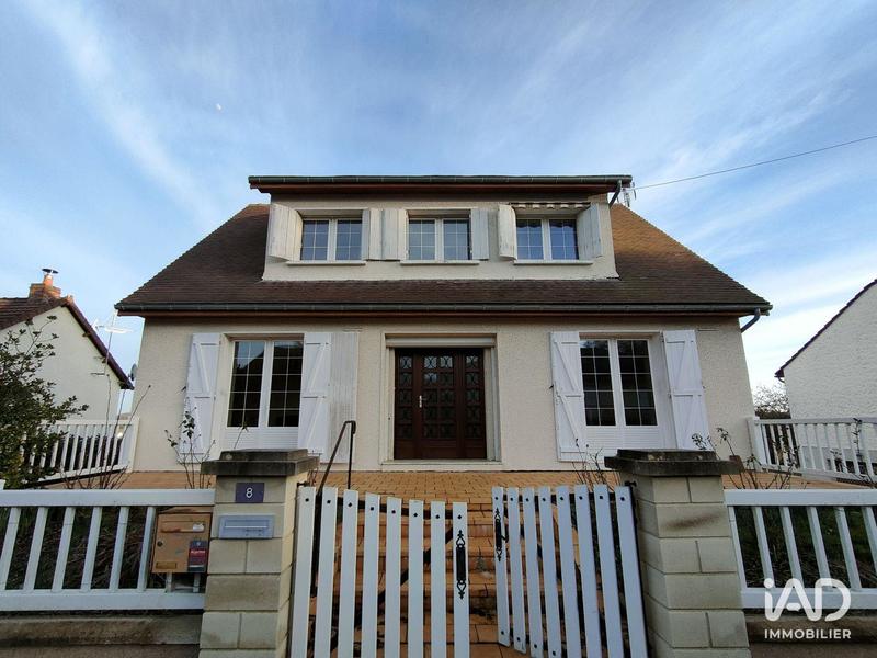 Maison - 122 m² - 4 pièces