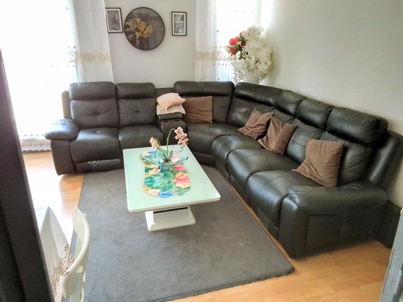 Appartement ancien - 79 m² - 4 pièces