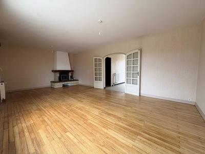 Maison - 142 m² - 7 pièces