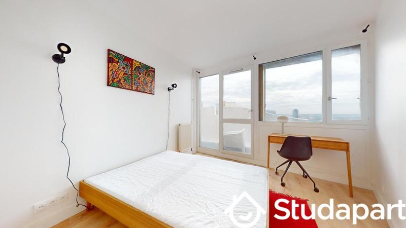 Chambre - 11 m² - 1 pièce