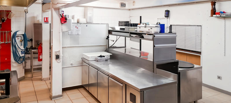 Fonds de commerce - Magasins - 170 m²