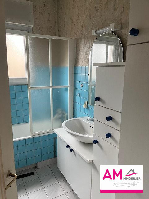 Maison - 128 m² - 7 pièces