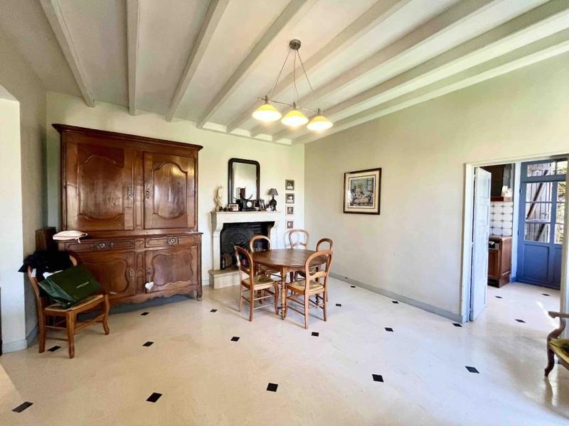 Maison de village - 188 m² - 9 pièces