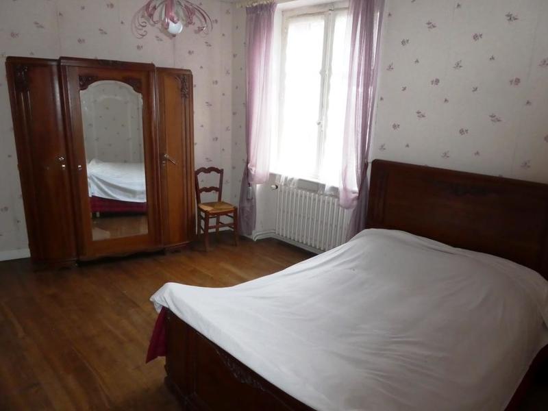 Maison en pierre - 128 m² - 7 pièces