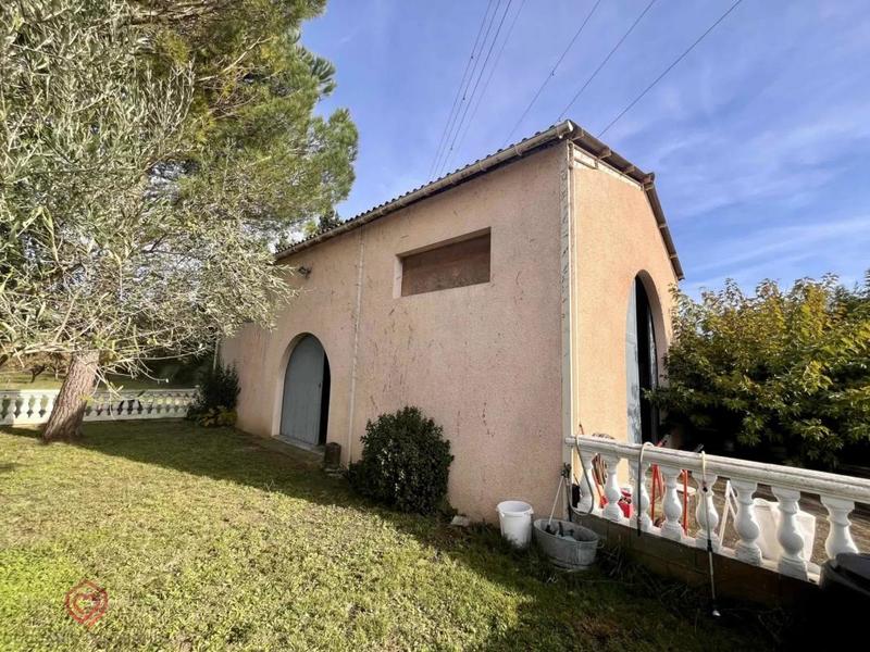 Maison - 227 m² - 6 pièces