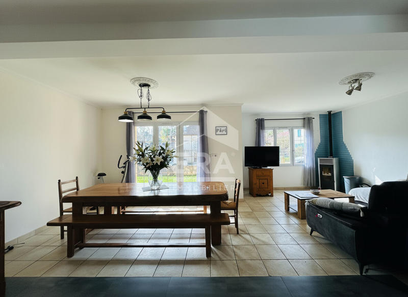 Maison - 135 m² - 5 pièces