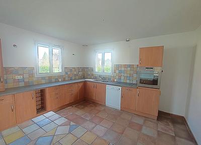 Maison - 145 m² - 6 pièces