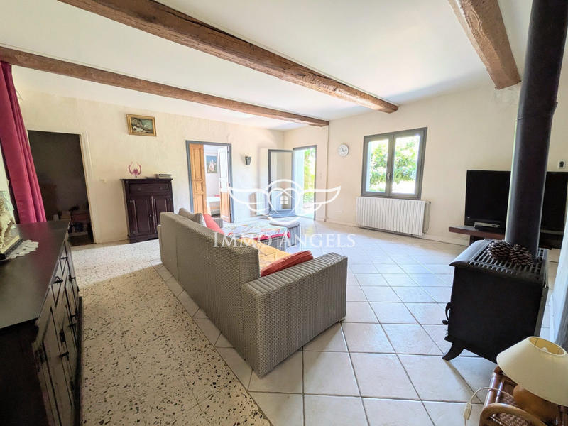 Maison - 255 m² - 10 pièces