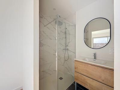 Maison - 143 m² - 6 pièces