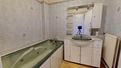 Appartement - 77 m² - 3 pièces