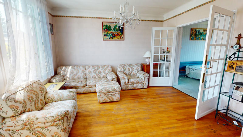 Maison - 149 m² - 7 pièces