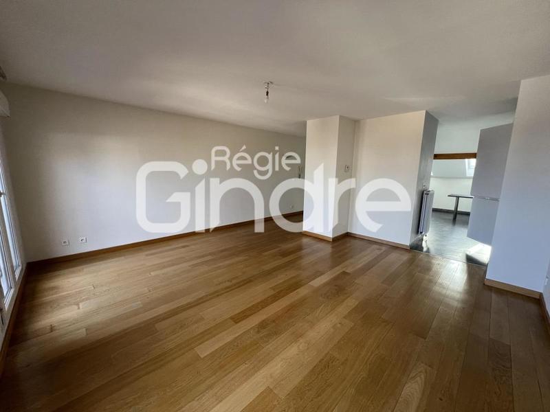 Appartement - 72 m² - 3 pièces