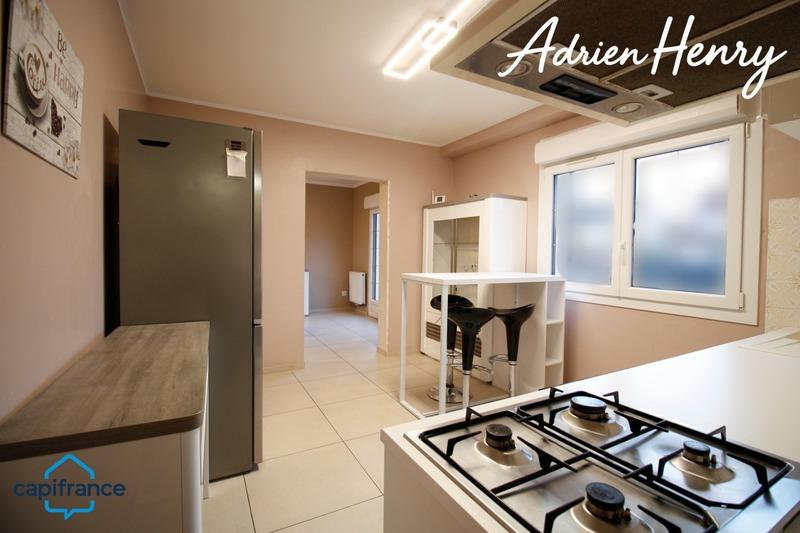 Maison - 89 m² - 5 pièces