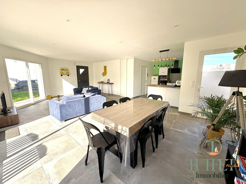 Maison - 91 m² - 4 pièces